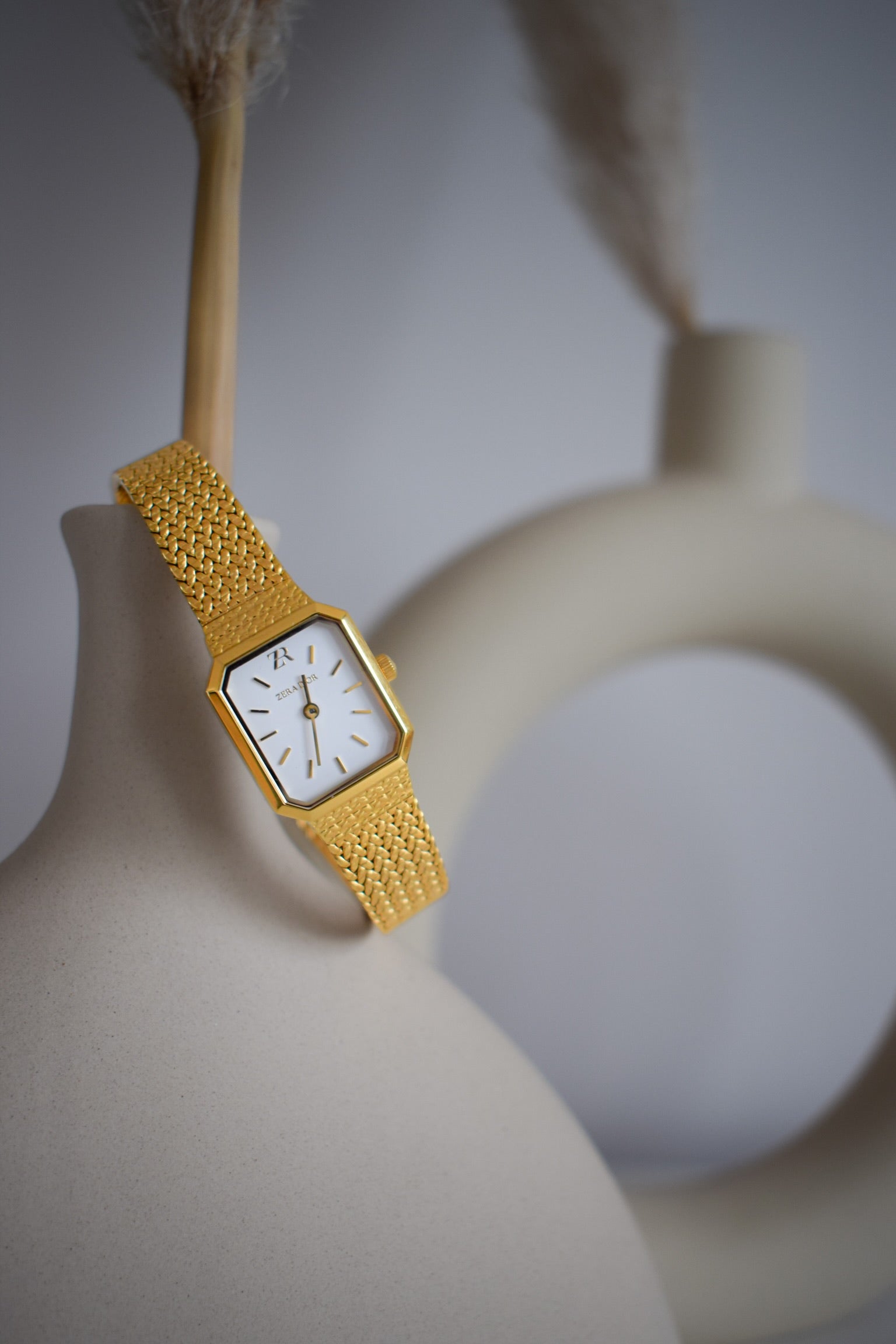 Elegance Gold